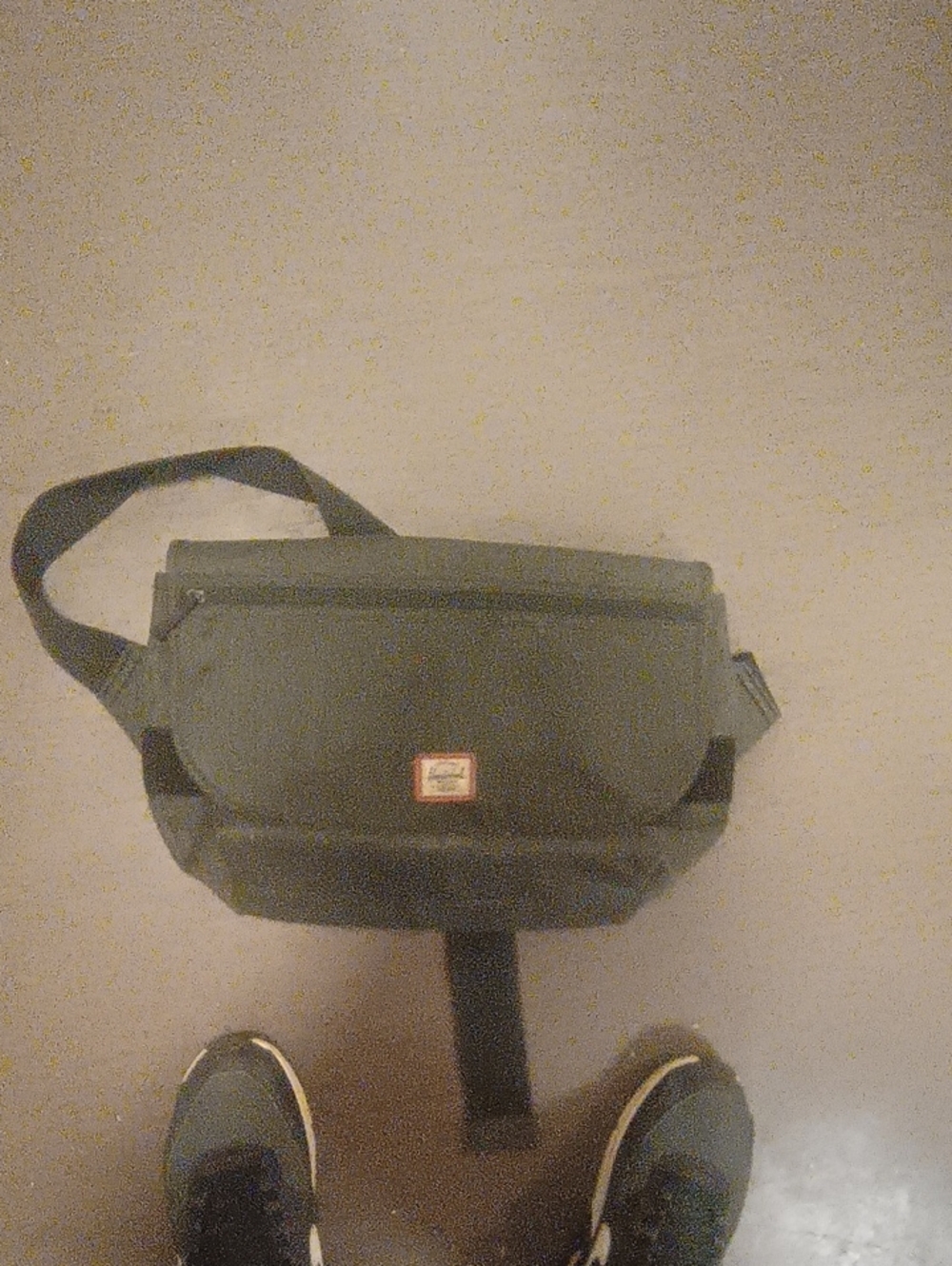 Men's Herschel Black Crossbody Sling Bag - Casual Everyday Carry